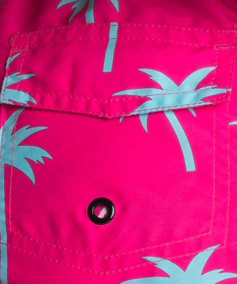 Szorty plażowe w soczyście różowym kolorze ozdobione są wakacyjnym nadrukiem w palmy #4